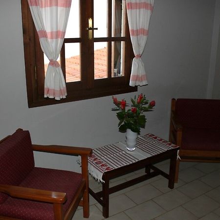 Petros Village Paralia Kourna Экстерьер фото